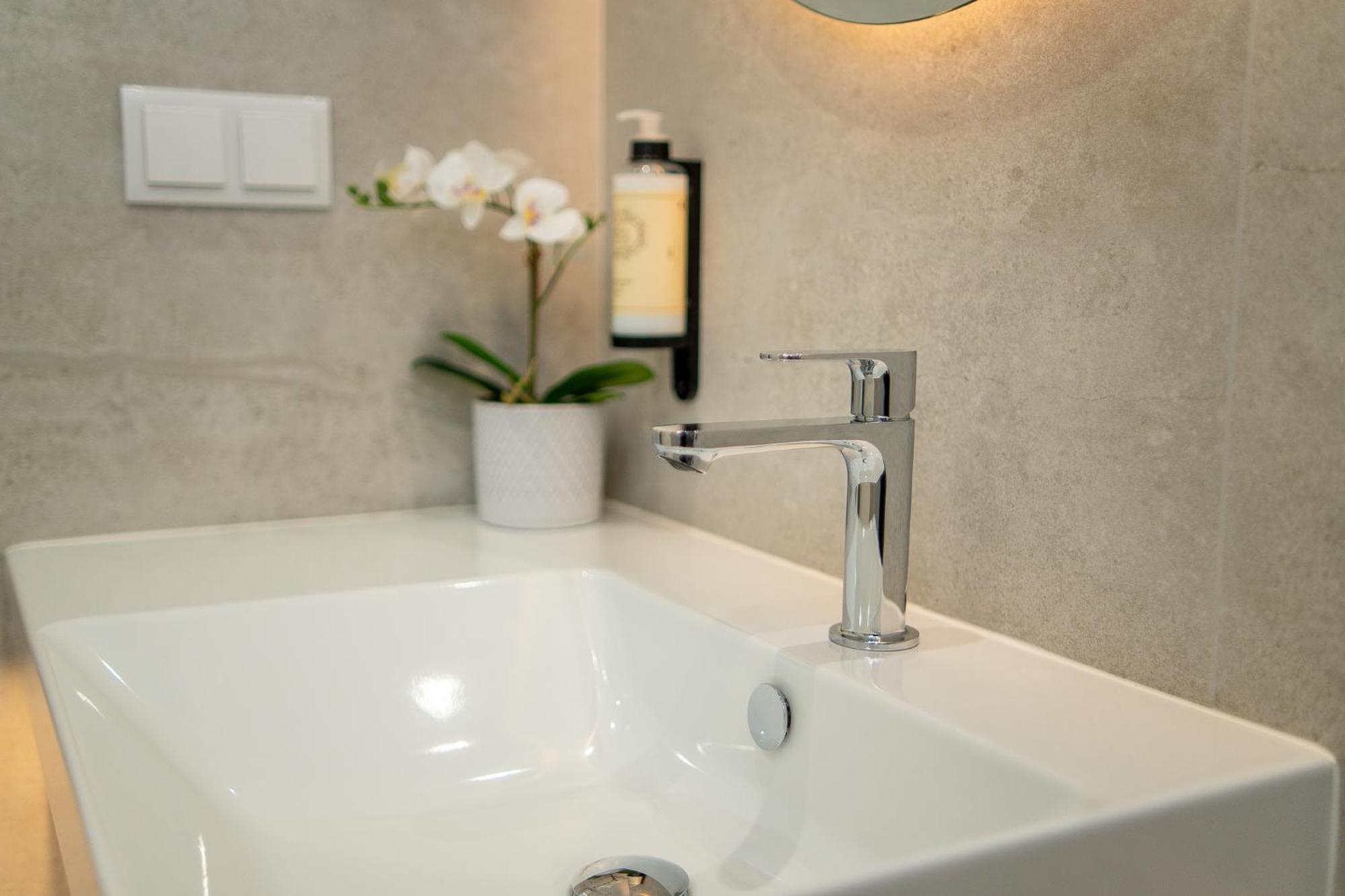 Apartamento Safira 202 *